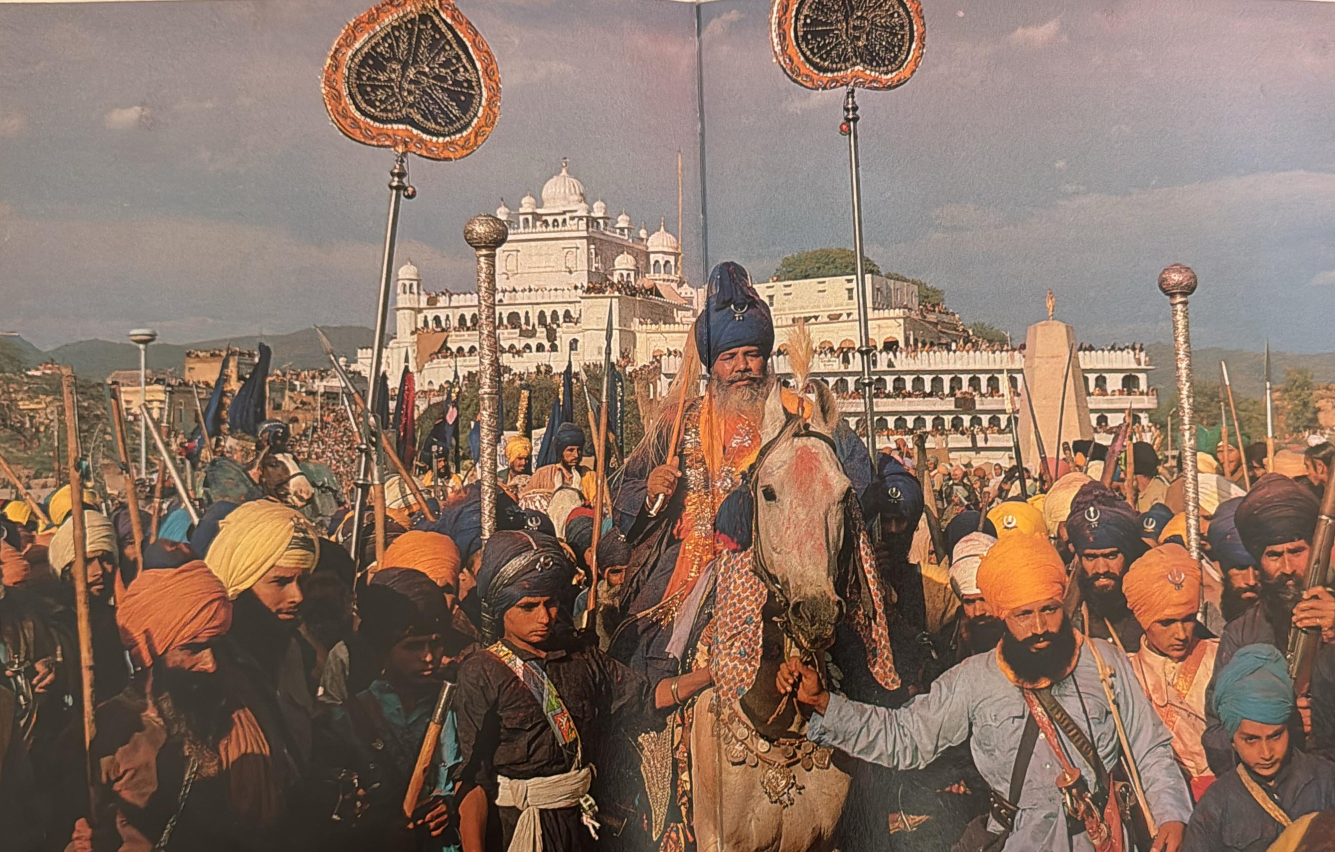 Nihung procession before the Golden Temple, armed with spears
